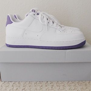 Nike Men's Air Force 1 '07 - White/Purpl (Size 11)